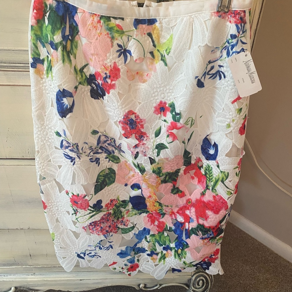 Brand new pencil skirt